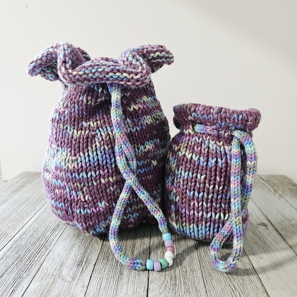 Handmade Knit Drawstring Wristlet Bag Purse Satchel Carryall Hobo Bags with Ruff